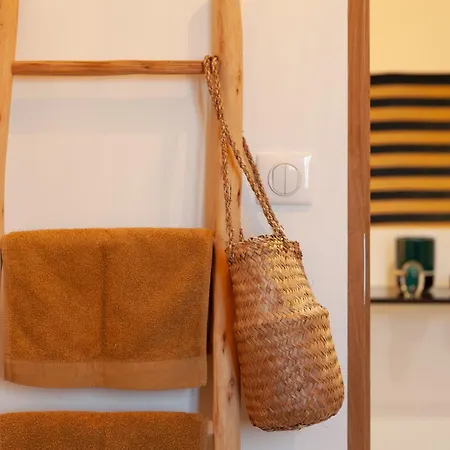 La Petite Bastide * 사나리쉬르메르